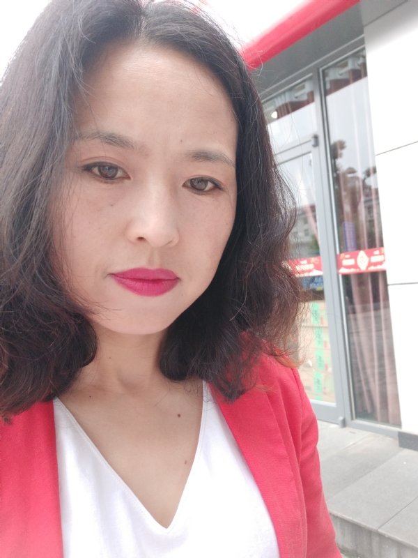 枫叶飘零的第一张照片--德州相亲服务中心