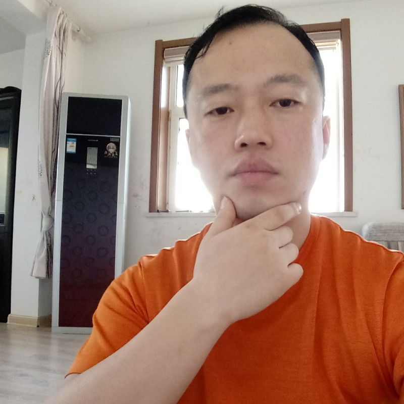 爱热闹的人的第一张照片--德州相亲服务中心