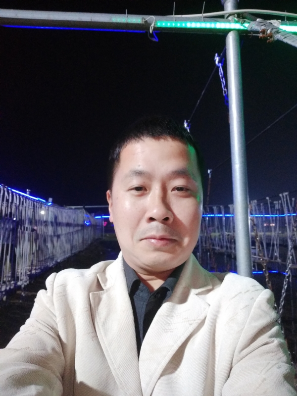 阿峰的第一张照片--德州相亲服务中心