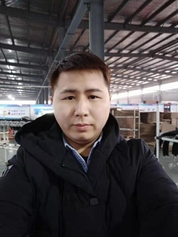 刀锋的第一张照片--德州相亲服务中心