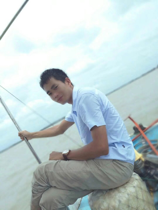 慵懒的猫的第一张照片--德州相亲服务中心