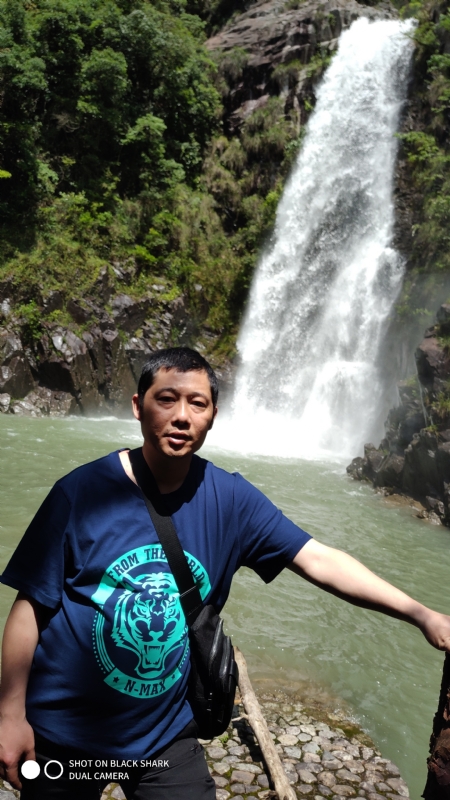 石头的第一张照片--德州相亲服务中心