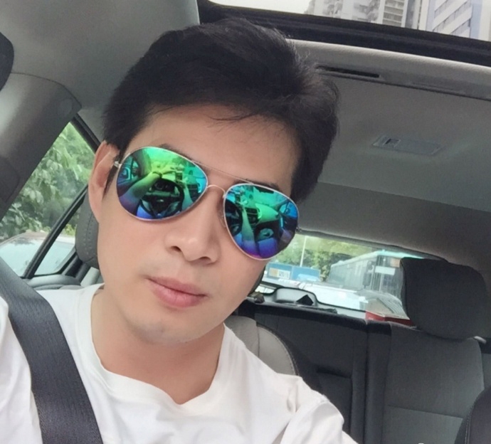 离开水的鱼的第一张照片--德州相亲服务中心