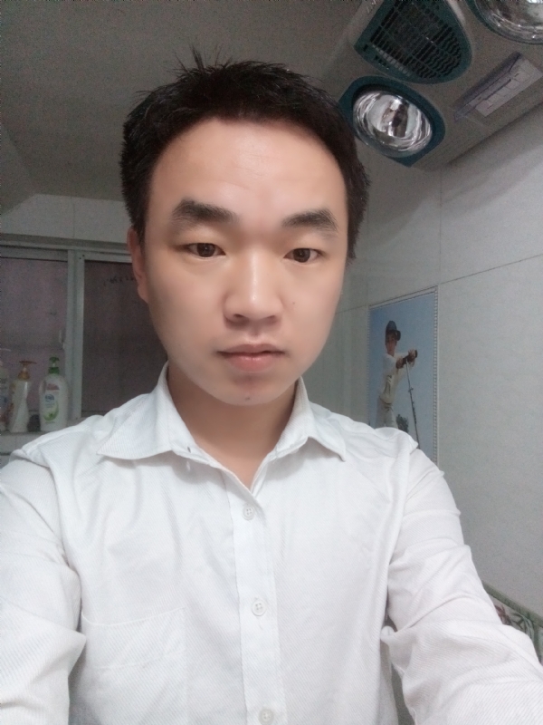夜凉露沾衣的第二张照片--德州相亲服务中心