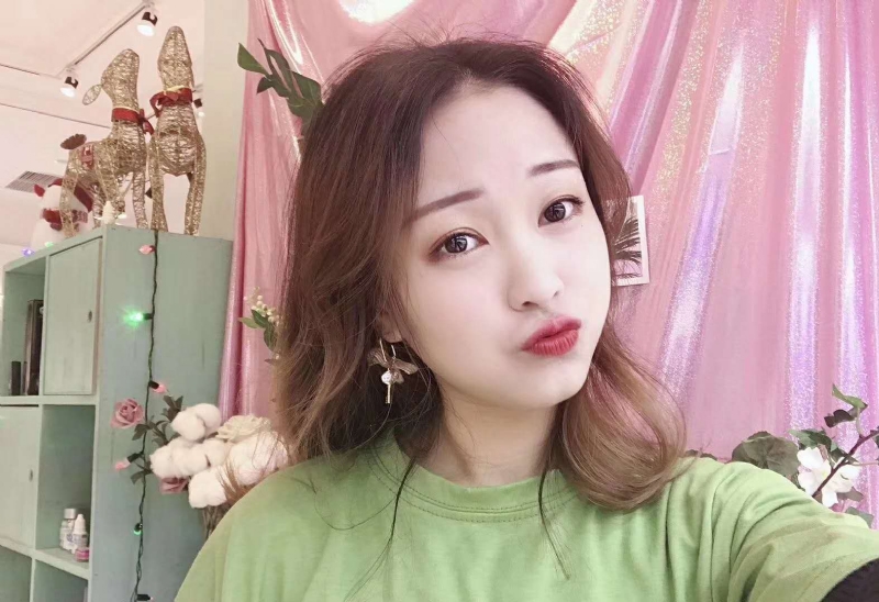 罗兰的第二张照片--德州相亲服务中心