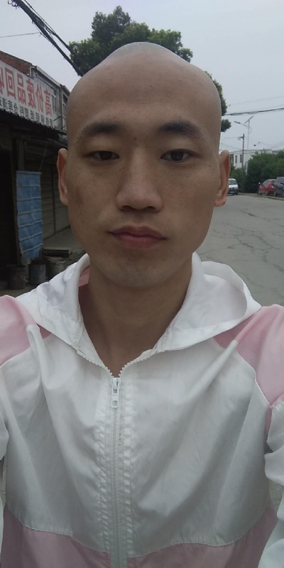 花花公子的第一张照片--德州相亲服务中心