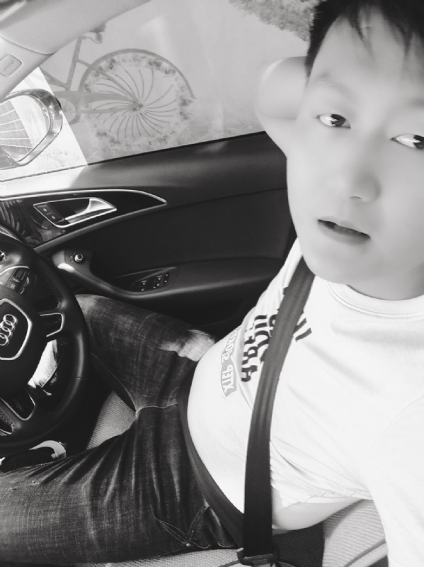 意中人的第一张照片--德州相亲服务中心