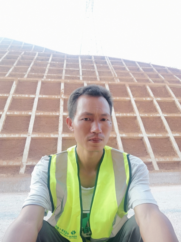 哥们的第一张照片--德州相亲服务中心