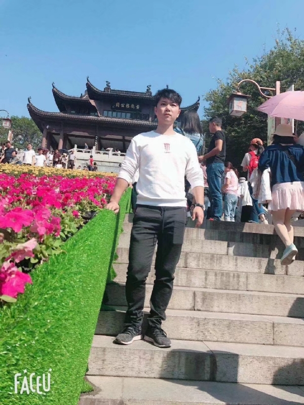 坦然的第二张照片--德州相亲服务中心