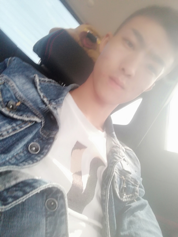 傻雕的第一张照片--德州相亲服务中心