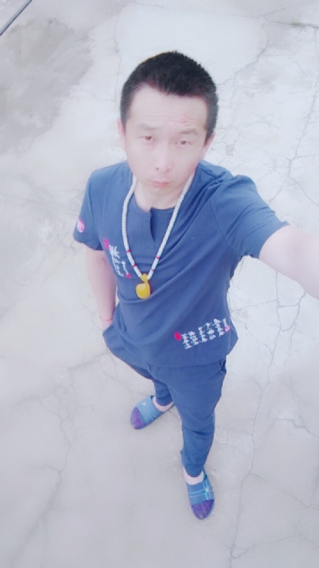 一叶之秋的第一张照片--德州相亲服务中心