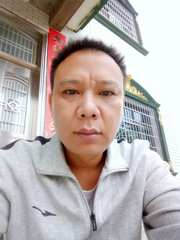 随缘的第一张照片--德州相亲服务中心