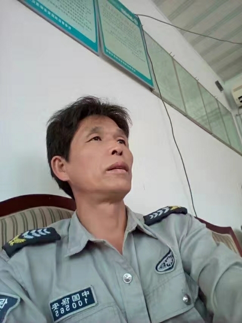卧窗听雨的第一张照片--德州相亲服务中心