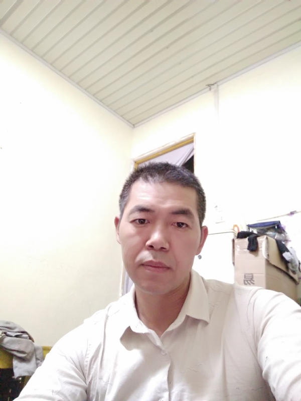 为伊消得人憔悴的第一张照片--德州相亲服务中心