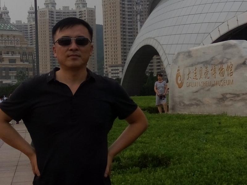 豁达的第一张照片--德州相亲服务中心