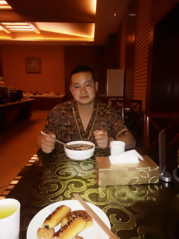 会飞的鱼的第一张照片--德州相亲服务中心