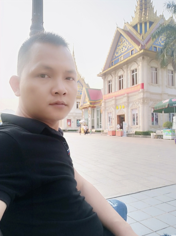 漂泊者的第一张照片--德州相亲服务中心