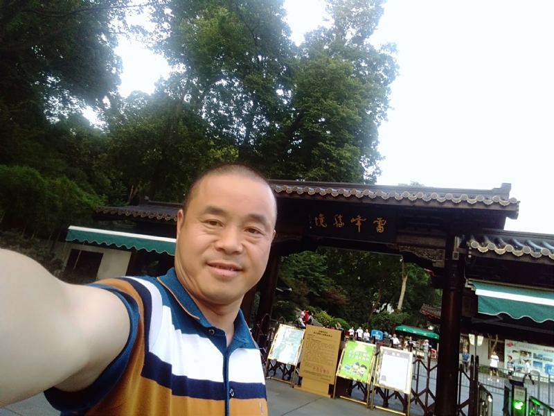 夏雨晨紫的第一张照片--德州相亲服务中心