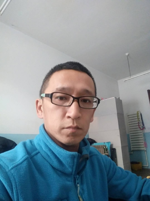 晓峰的第三张照片--德州相亲服务中心