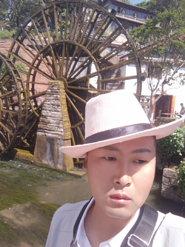 曲靖相亲的第一张照片--德州相亲服务中心