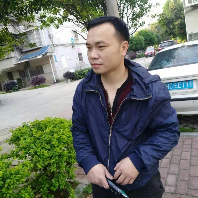 灰色足迹的第一张照片--德州相亲服务中心