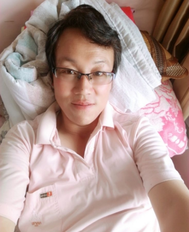 一吻天荒的第一张照片--德州相亲服务中心
