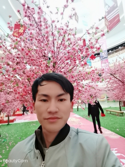 单身一人的第二张照片--德州相亲服务中心