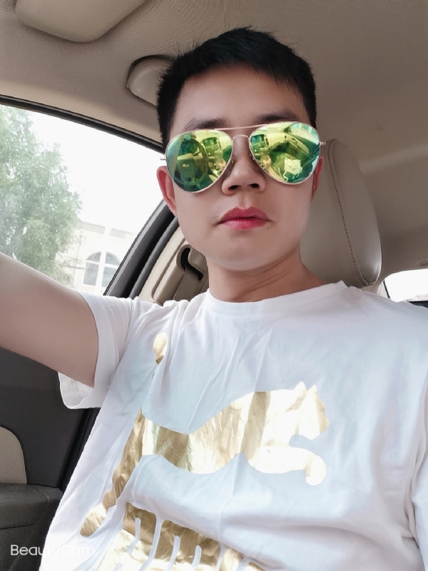 奋斗的第一张照片--德州相亲服务中心