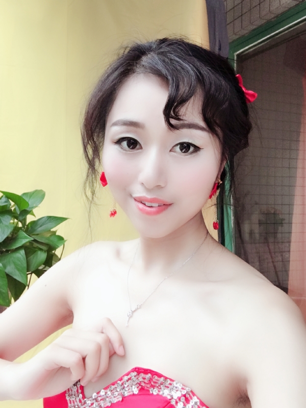 薇薇的第二张照片--德州相亲服务中心