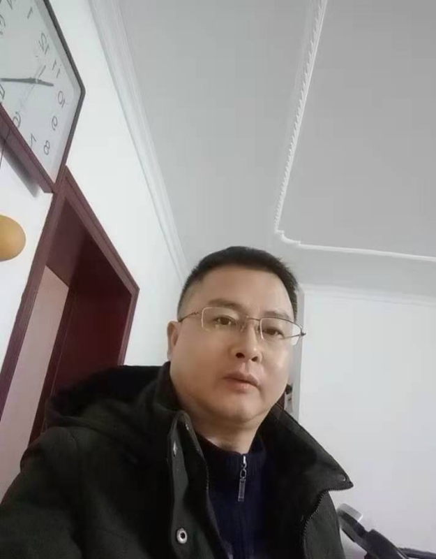 想牵你的手的第一张照片--德州相亲服务中心