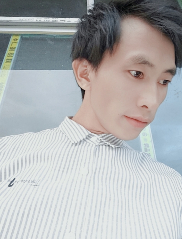 寻找下一个路口的第一张照片--德州相亲服务中心