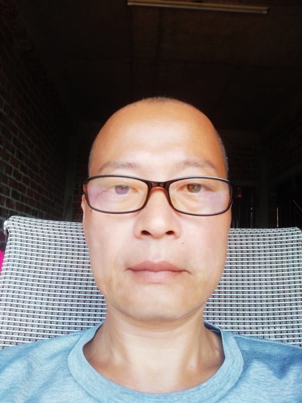 森的第一张照片--德州相亲服务中心