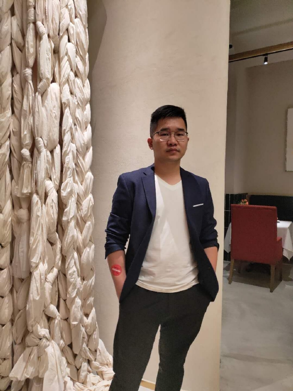 在路上的第二张照片--德州相亲服务中心