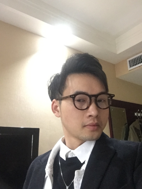 曾亮的第四张照片--德州相亲服务中心