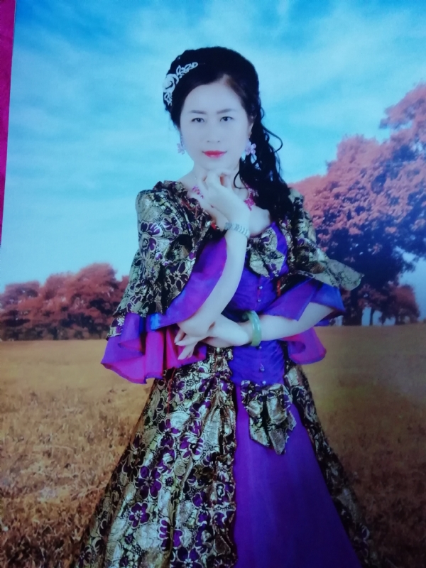 清水芙蓉的第一张照片--德州相亲服务中心