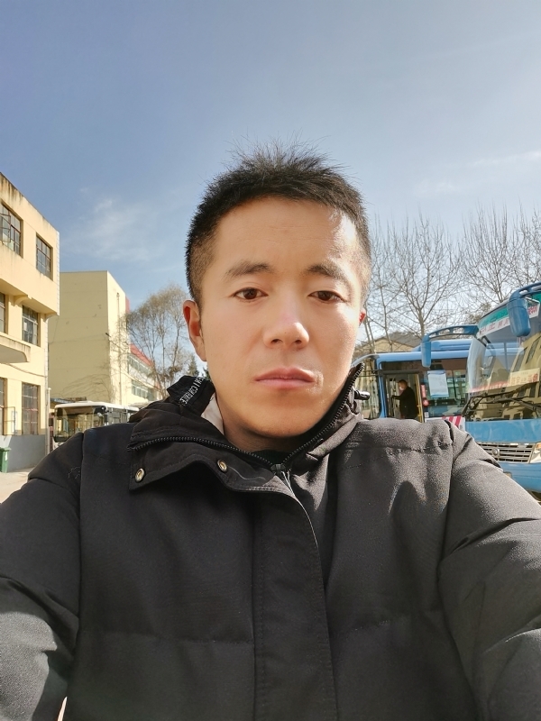 孤独的云的第一张照片--德州相亲服务中心