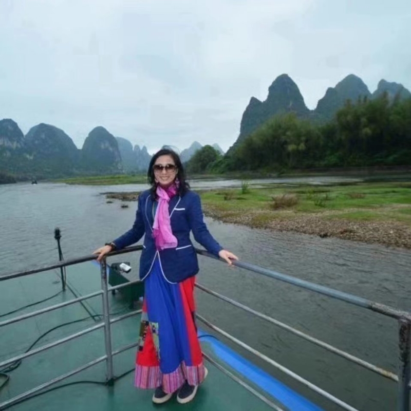 julia的第一张照片--德州相亲服务中心
