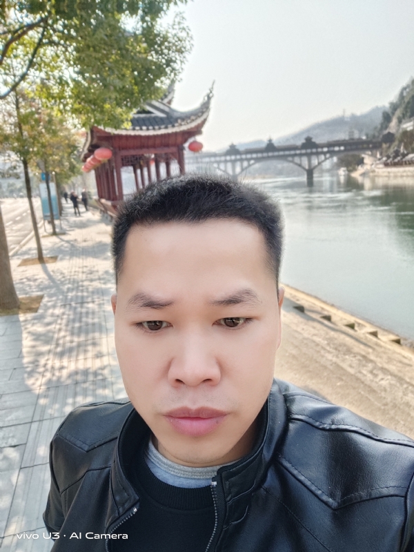 啊锦的第二张照片--德州相亲服务中心