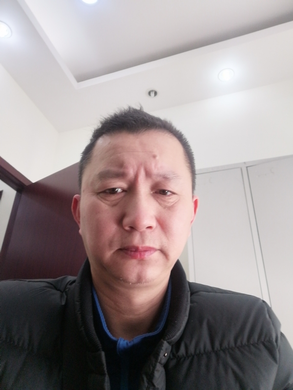 相视而笑的第一张照片--德州相亲服务中心