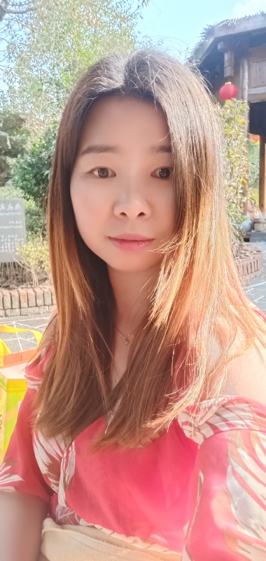赫赫的第一张照片--德州相亲服务中心