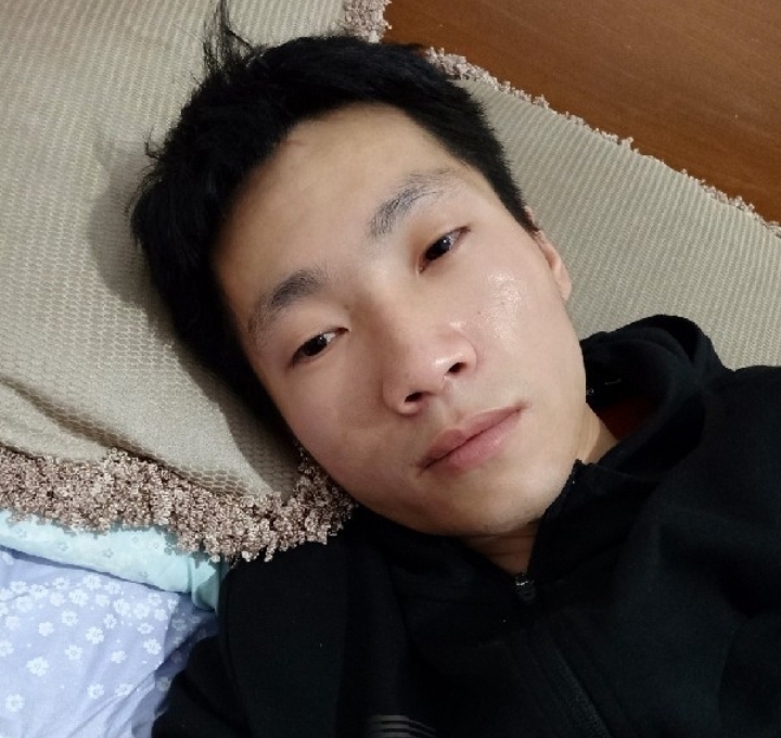 老鼠爱上猫的第一张照片--德州相亲服务中心