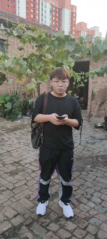 辛禹的第二张照片--德州相亲服务中心
