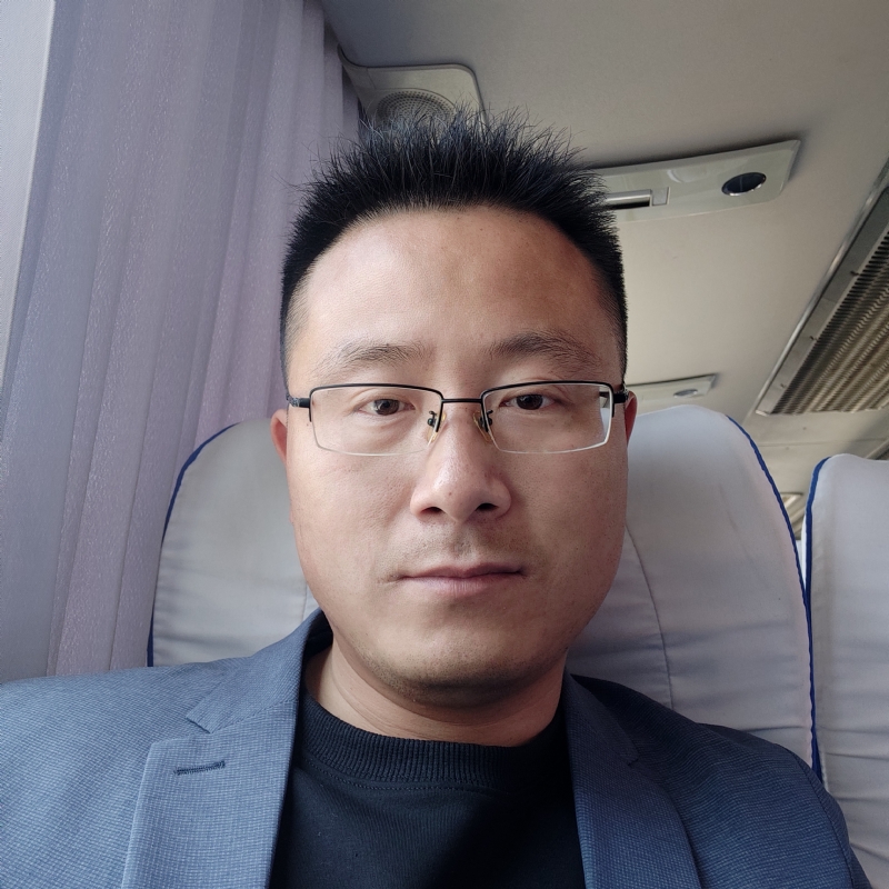 桑业挺的第一张照片--德州相亲服务中心