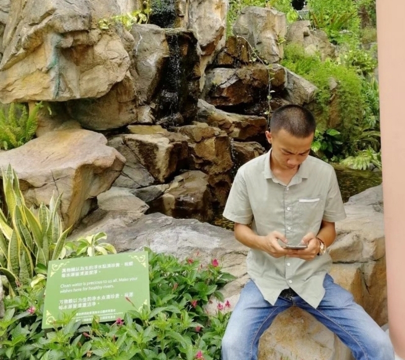 MR邱的第一张照片--德州相亲服务中心