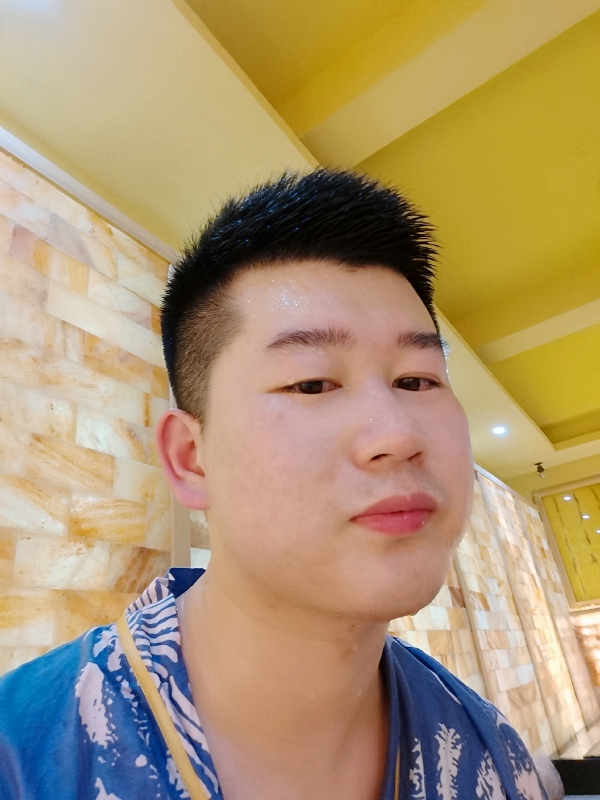 六月与阿十二的第一张照片--德州相亲服务中心