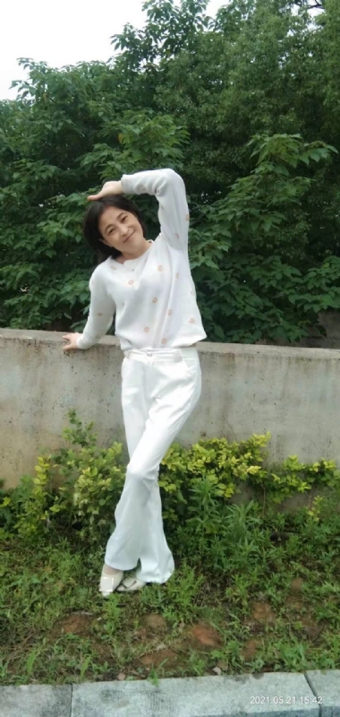 九妹的第四张照片--德州相亲服务中心