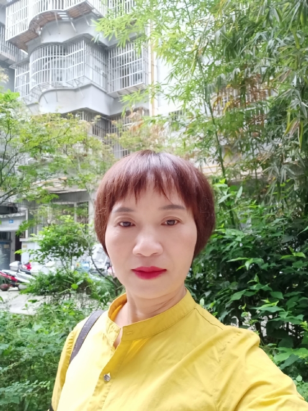 小瓶子的第二张照片--德州相亲服务中心