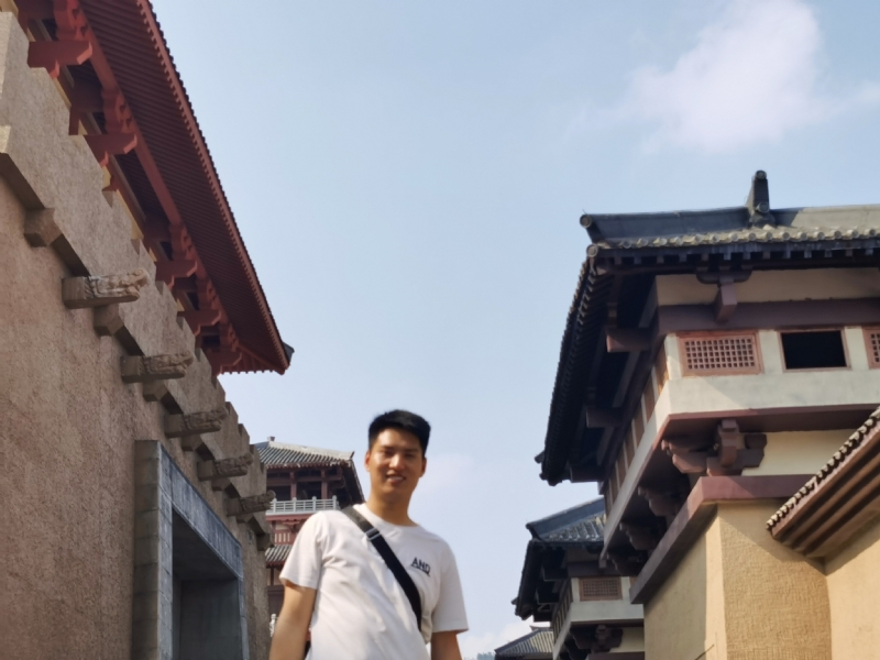 咸鱼不闲的第二张照片--德州相亲服务中心