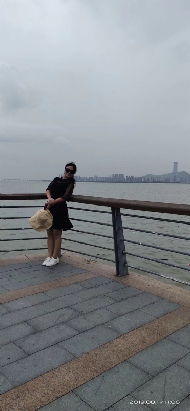 清秋的第一张照片--德州相亲服务中心