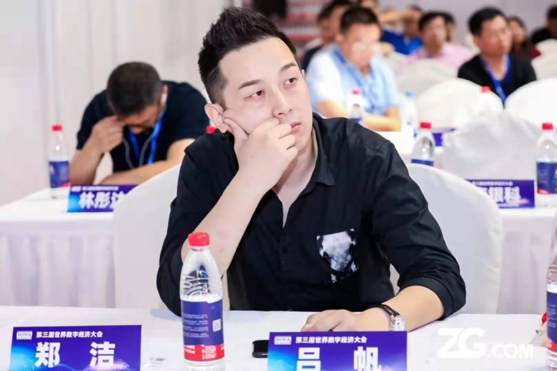 一生摯愛的第一张照片--德州相亲服务中心